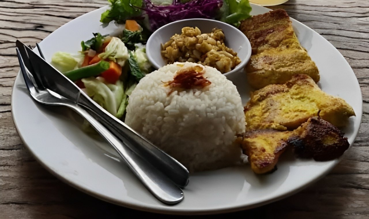 Discover The Traditional Food Of Bali At The Best Restaurant In Amed